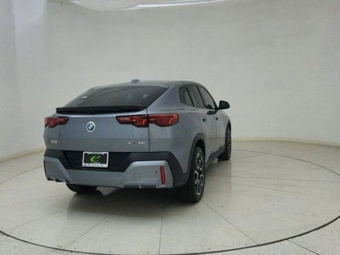 Used 2025 BMW X2 xDrive28i image 69