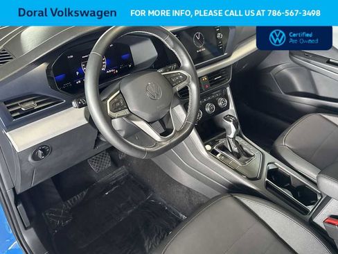 Used 2023 Volkswagen Taos SE w/ Panoramic Sunroof Package FWD image 13