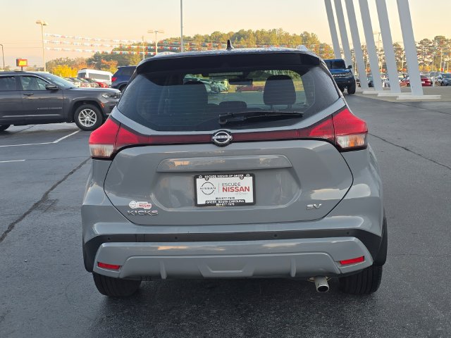 Certified 2024 Nissan Kicks SV w/ Interior Electronics Package FWD image 4