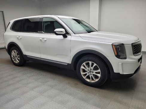 Used 2020 Kia Telluride LX AWD/4WD image 11