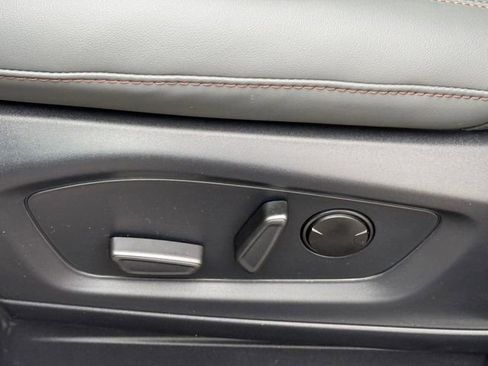 New 2026 Ford Explorer Active image 12