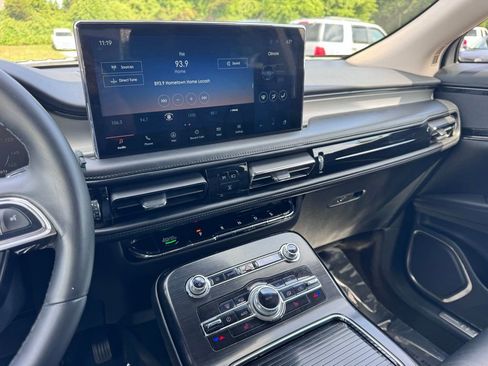 Used 2021 Lincoln Nautilus AWD w/ Equipment Group 101A image 32