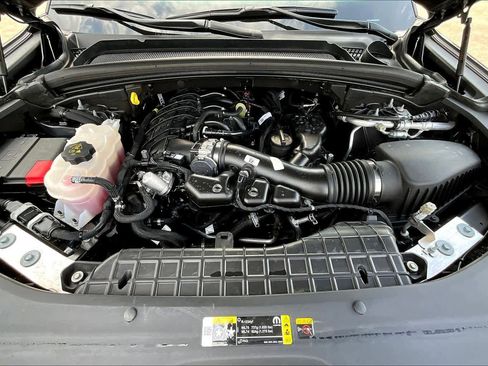 Used 2023 Jeep Grand Cherokee L Limited image 30