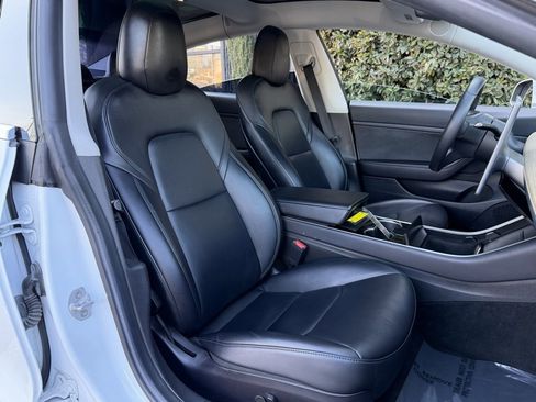 Used 2020 Tesla Model 3 Standard Range Plus image 35