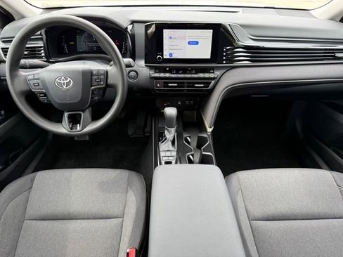 Used 2026 Toyota Camry LE w/ Convenience Package FWD image 22