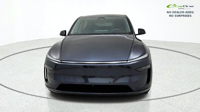 Used 2026 Tesla Model Y AWD image 2