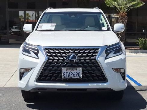 Used 2021 Lexus GX 460 Premium w/ Premium Package AWD/4WD image 2