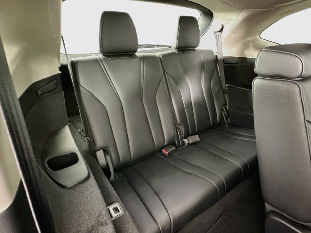 Used 2024 Acura MDX SH-AWD image 27