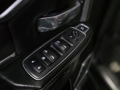 Used 2020 RAM 3500 Laramie image 35