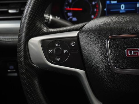 Used 2023 GMC Acadia SLE w/ Driver Convenience Package FWD image 29