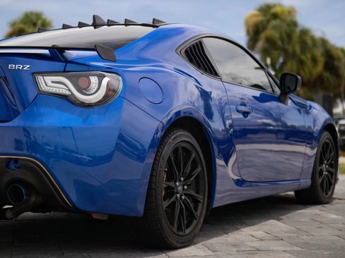 Used 2018 Subaru BRZ Limited w/ Popular Package #3 RWD image 16