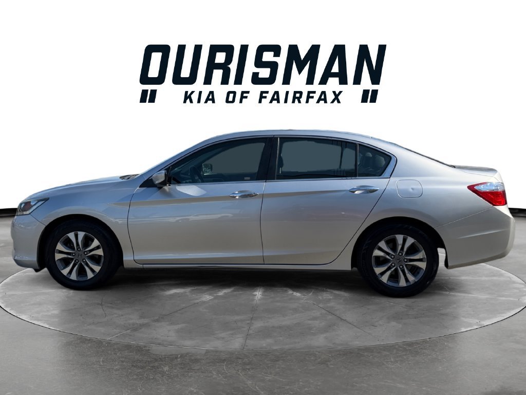 Used 2015 Honda Accord LX image 3