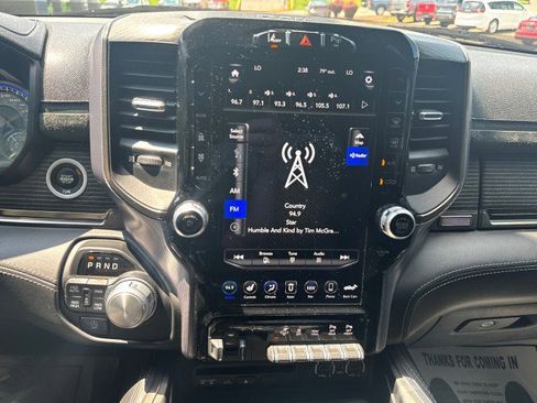 Used 2019 RAM 1500 Limited image 15