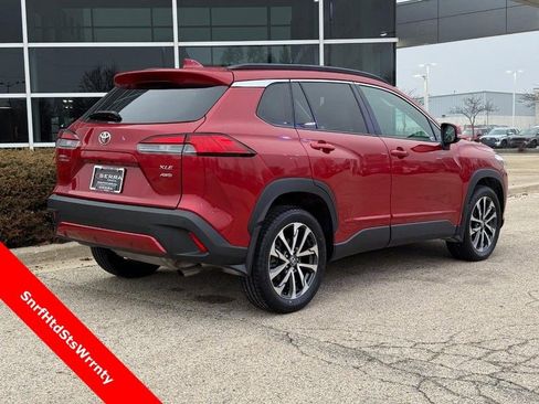 Used 2023 Toyota Corolla Cross XLE w/ Convenience Package image 3