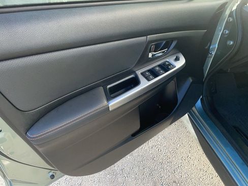 Used 2016 Subaru Crosstrek Touring image 6