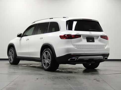 Used 2024 Mercedes-Benz GLS 450 4MATIC image 6