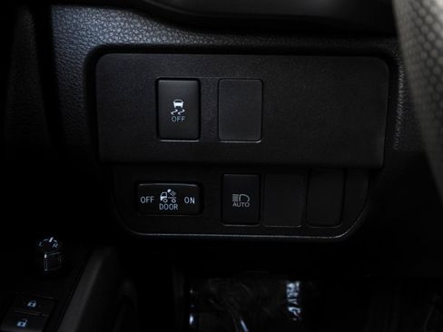 Used 2020 Toyota Tacoma SR5 w/ Technology Package AWD/4WD image 80