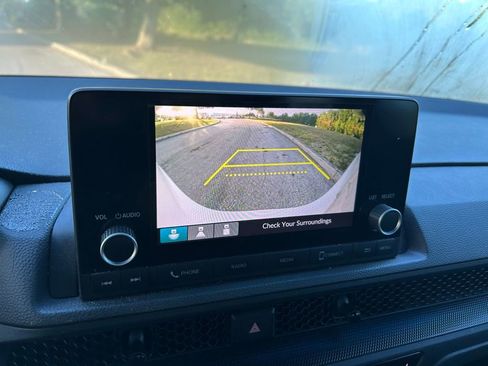 Used 2023 Honda CR-V Sport image 25