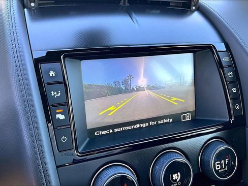 Used 2016 Jaguar F-TYPE Coupe image 23