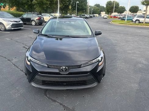 Used 2026 Toyota Corolla LE FWD image 9