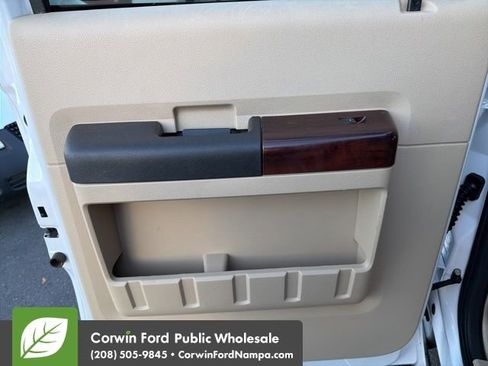 Used 2010 Ford F350 Lariat image 28