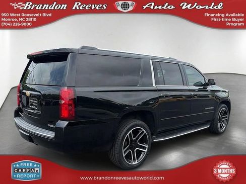 Used 2020 Chevrolet Suburban Premier AWD/4WD image 5