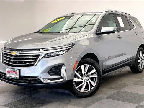 Used 2023 Chevrolet Equinox Premier AWD/4WD image 12