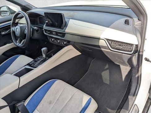 Certified 2025 Acura ADX A-Spec image 18