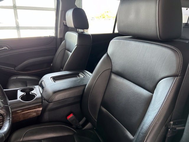 Used 2020 Chevrolet Suburban LT AWD/4WD image 14