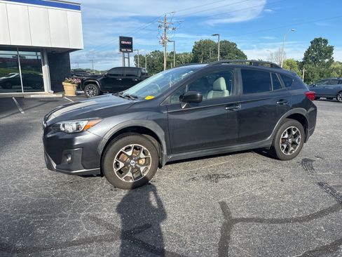 Used 2018 Subaru Crosstrek 2.0i Premium w/ Popular Package #2 image 14