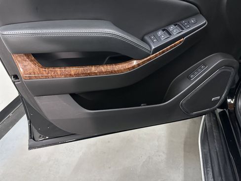 Used 2019 Chevrolet Suburban Premier w/ Max Trailering Package image 41