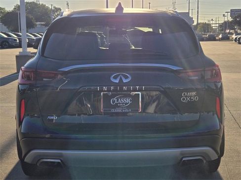 Used 2022 INFINITI QX50 Luxe w/ Cargo Package image 5