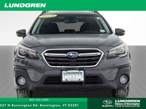Used 2018 Subaru Outback 3.6R Limited image 10