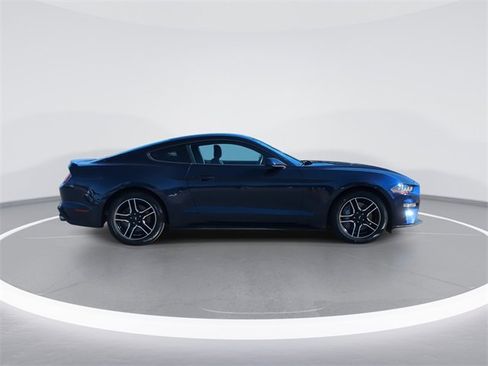 Used 2018 Ford Mustang GT image 8