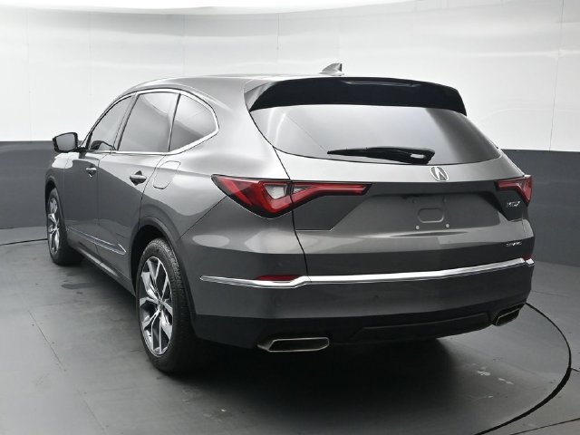 Used 2024 Acura MDX w/ Technology Package AWD/4WD image 3