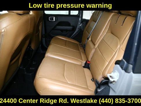 Used 2022 Jeep Wrangler Unlimited Sahara w/ Cold Weather Group image 14