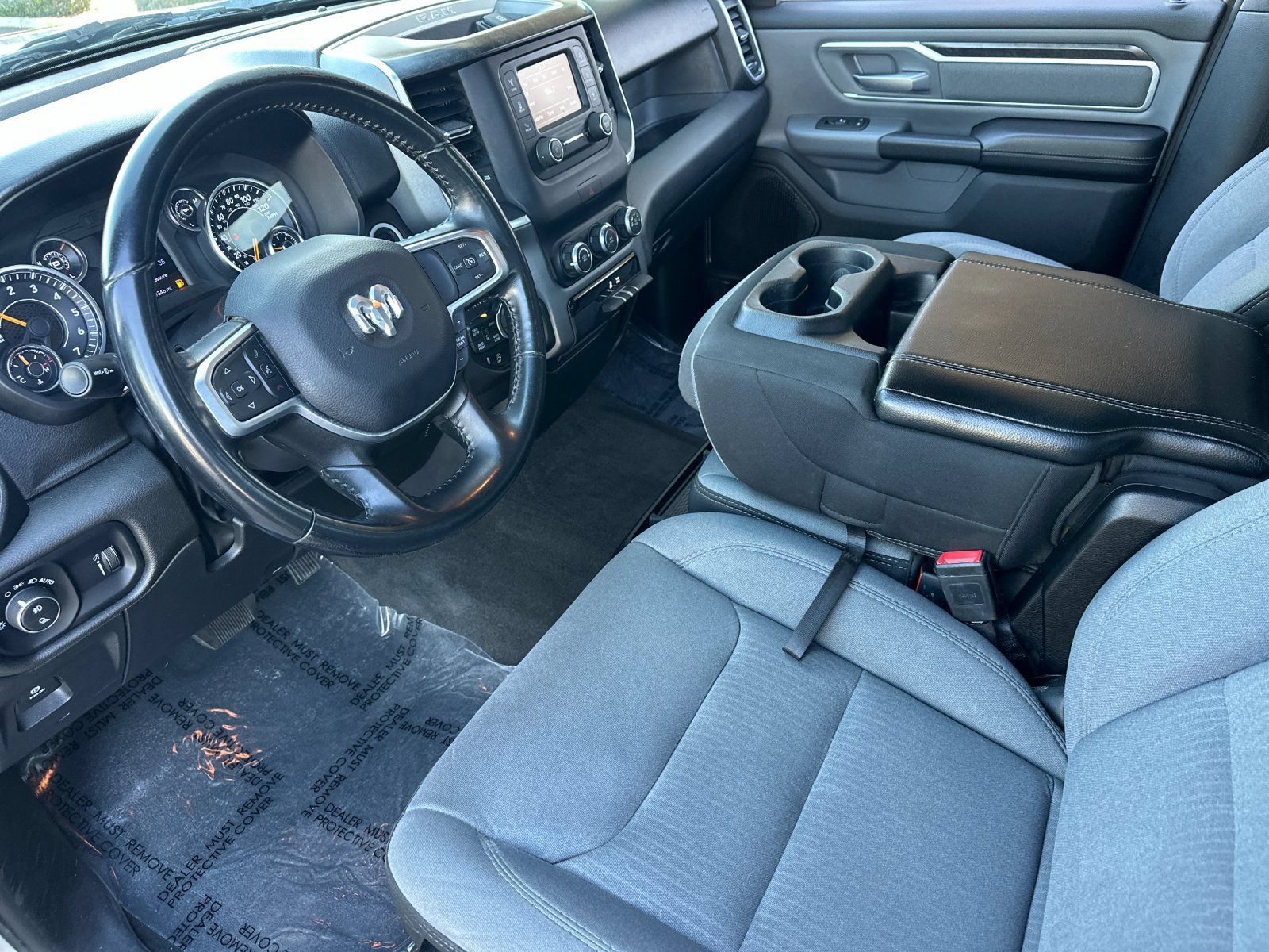 Used 2022 RAM 1500 Big Horn AWD/4WD image 9