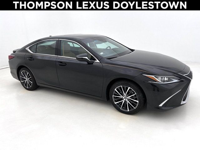 Used 2025 Lexus ES 350 w/ Premium Package FWD 360° Tour