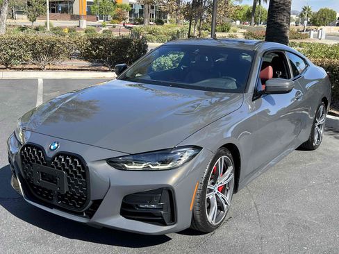 Used 2022 BMW 430i Coupe w/ M Sport Package RWD image 11