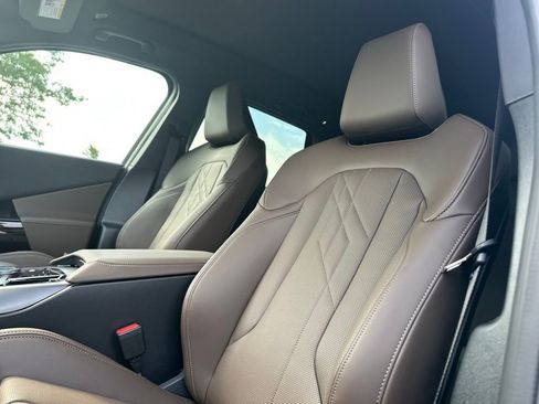 New 2026 BMW X3 xDrive30 w/ Premium Package image 15