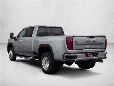New 2026 GMC Sierra 3500 Denali w/ Denali Reserve Package AWD/4WD image 9