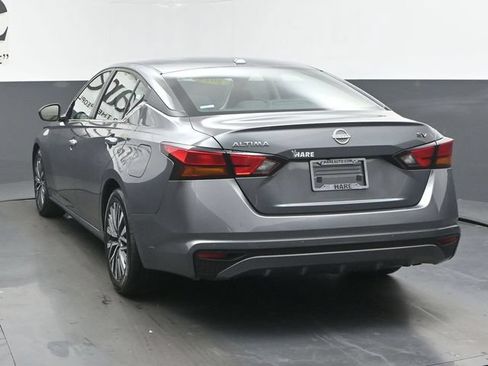 Used 2024 Nissan Altima 2.5 SV FWD image 49