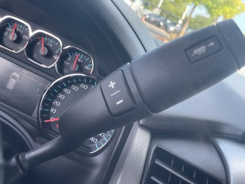 Used 2019 Chevrolet Tahoe LT RWD image 25