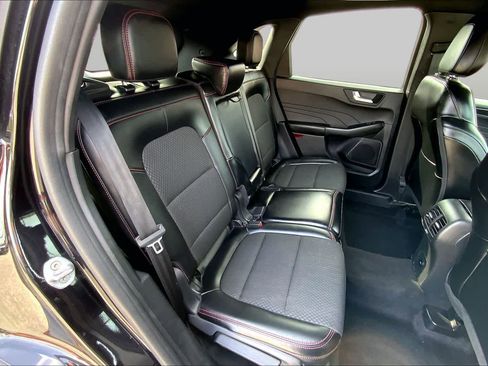 Used 2024 Ford Escape ST-Line FWD image 18