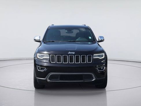 Used 2017 Jeep Grand Cherokee Limited w/ Luxury Group II AWD/4WD image 3