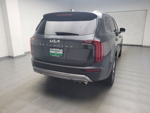 Used 2022 Kia Telluride EX w/ EX Premium Package FWD image 7