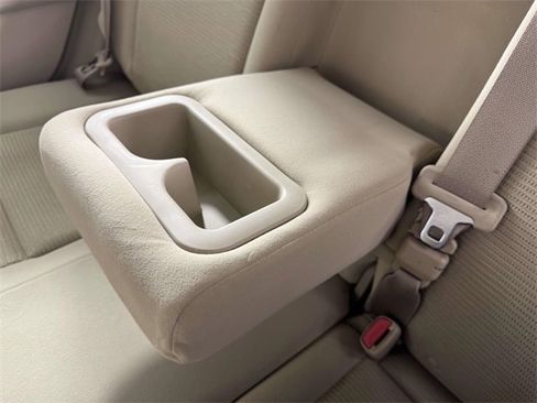 Used 2011 Nissan Sentra 2.0 S image 32