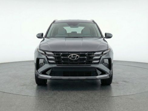 Used 2025 Hyundai Tucson SEL image 2