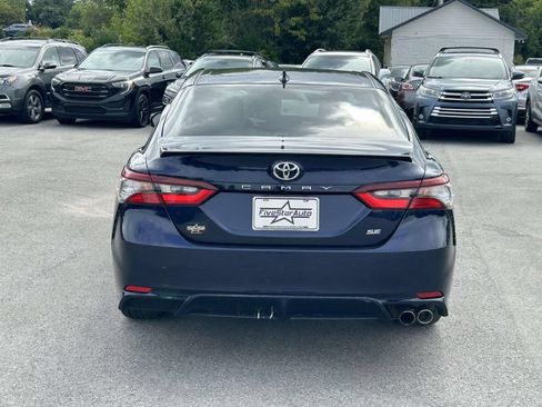 Used 2021 Toyota Camry SE FWD image 6