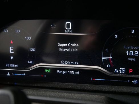 Used 2024 GMC Yukon Denali w/ Advanced Technology Package AWD/4WD image 26